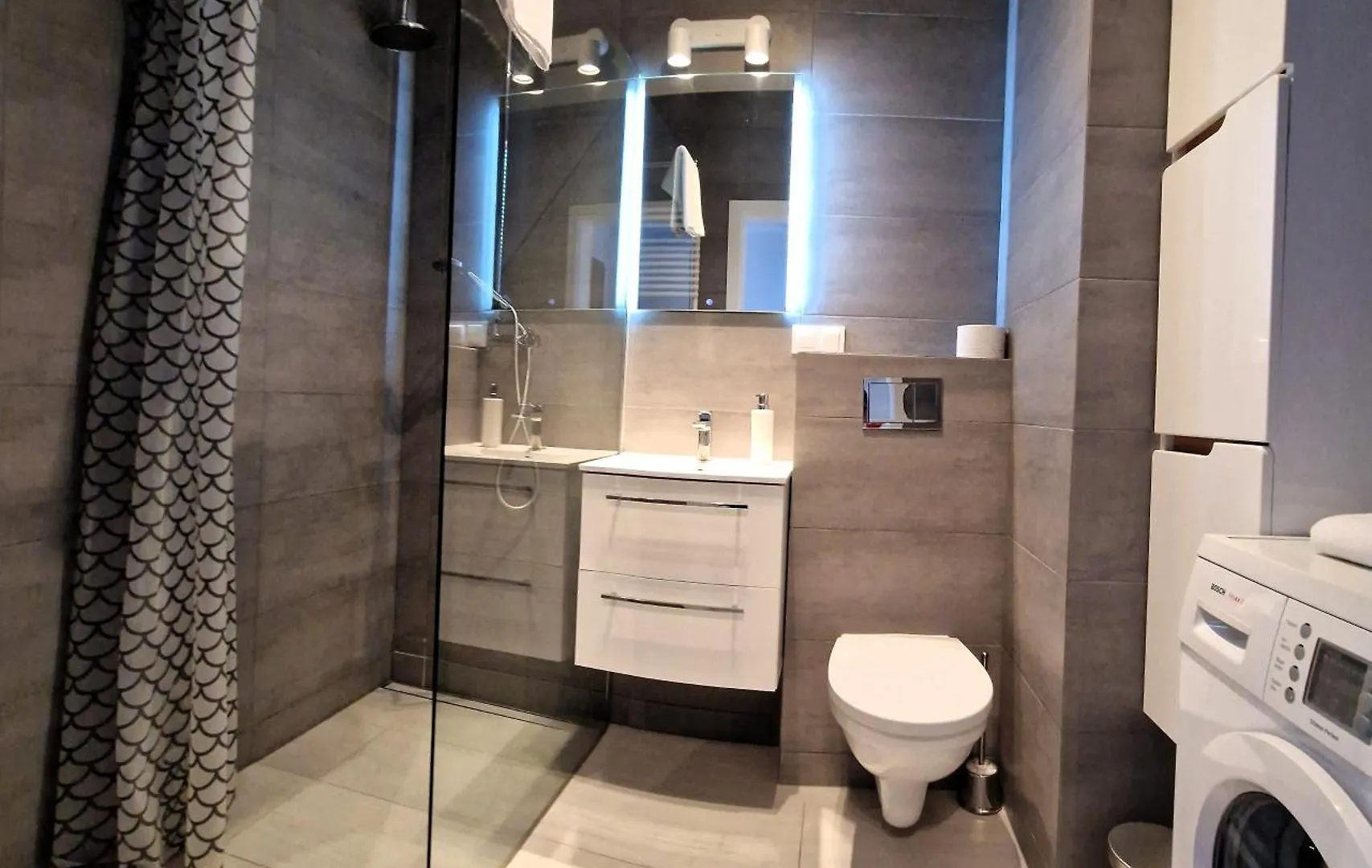 Apartamenty Homely Place Blisko Starego Rynku - Parking Poland